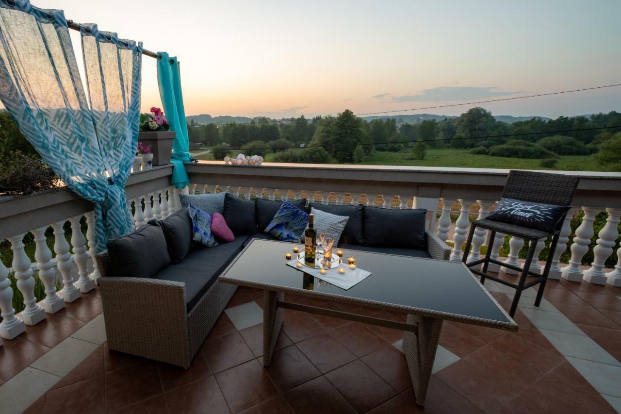 Апартаменты Stella House Mreznica Дуга-Реса Экстерьер фото